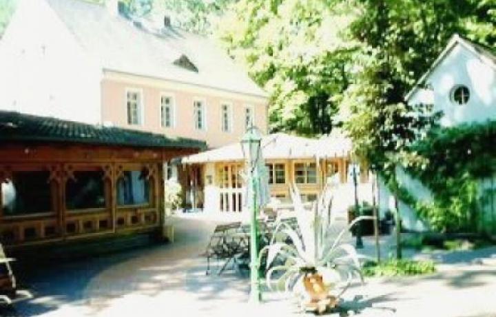 Jugendprojekt "Turmvilla"