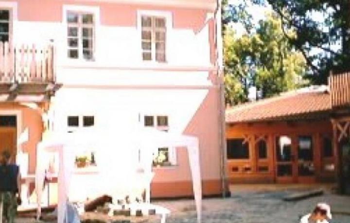 Jugendprojekt "Turmvilla"