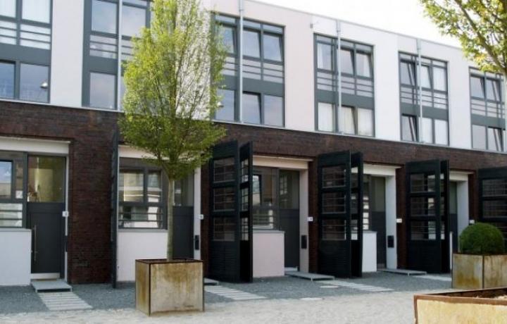 Umnutzung Fahrzeugwerkstätten Falkenried zu Stadthäusern