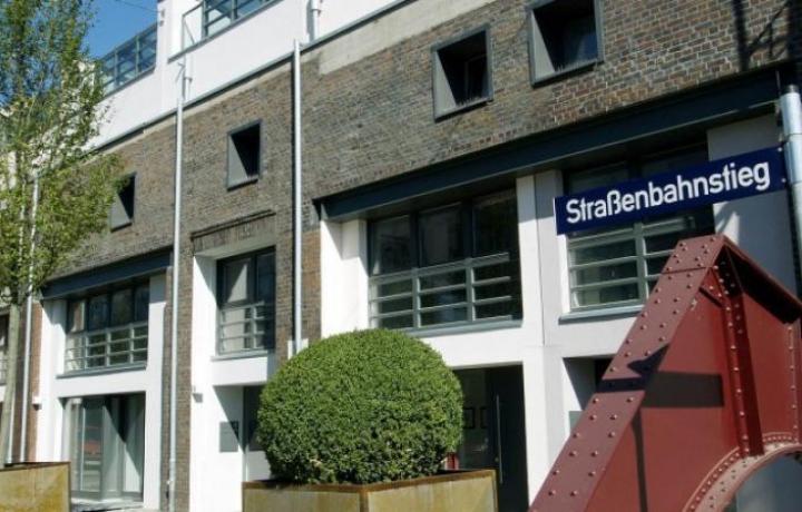 Umnutzung Fahrzeugwerkstätten Falkenried zu Stadthäusern