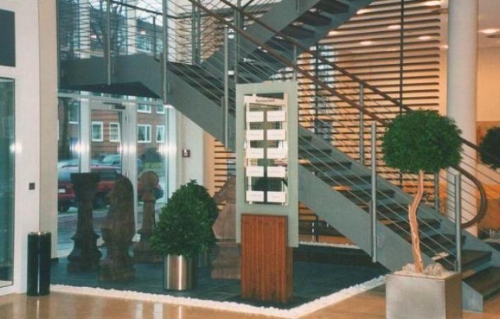 nh-Hotel, vormals Astron - Neubau Hotel an der Horner Rennbahn