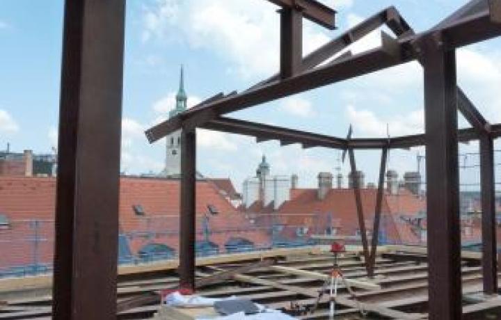 Büro- und Geschäftshaus