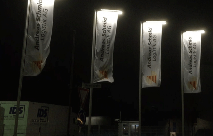 Fahnenzentrum Neumeyer-Abzeichen