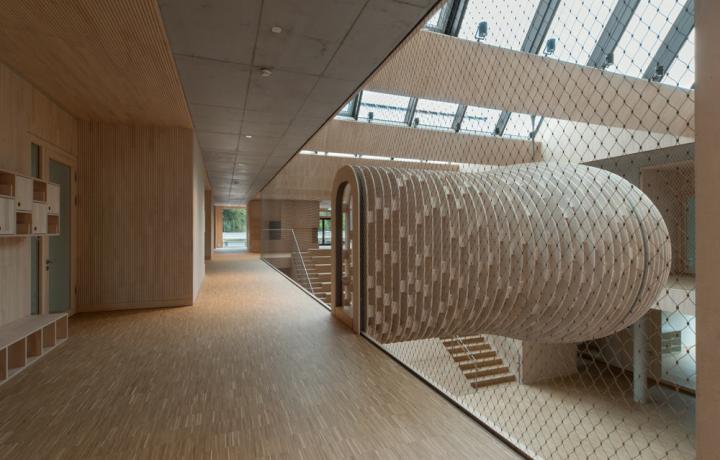 Friedrichshafen, Kinderhaus Riedlepark Sicherung aus X-TEND Edelstahlseilnetz