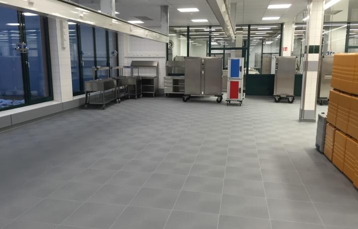 Anwendungsbeispiel Großküchenboden