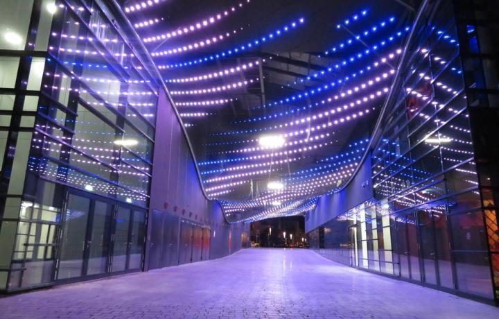 Bonn, WCBB, LED Lichtdecke 